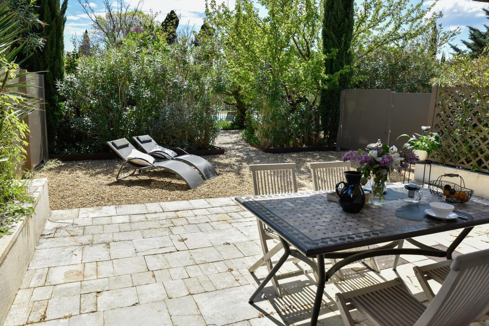Domaine Du Mas Foucray Aparthotel Les Baux-de-Provence Room photo
